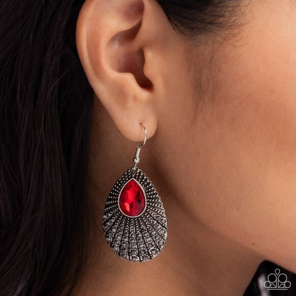Urban Relic - Red Earrings - Picture 1 of 2